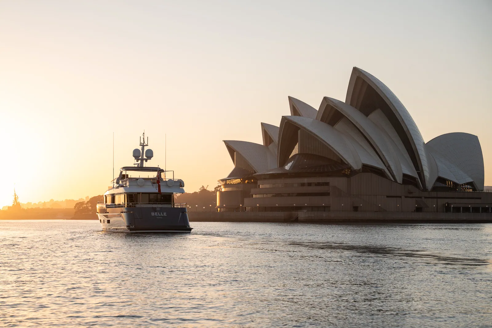 M/Y Belle, Opera House at sunset